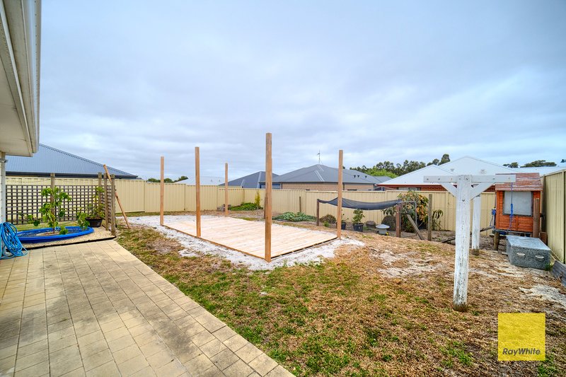 Photo - 84 Radiata Drive, Mckail WA 6330 - Image 9