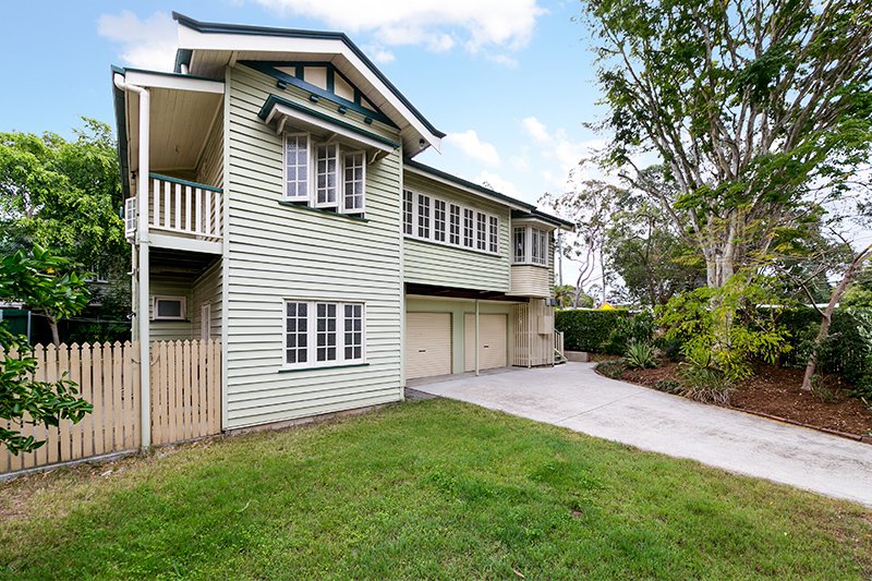 Photo - 84 School Road, Yeronga QLD 4104 - Image 2