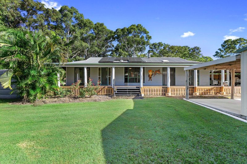 Photo - 84 Seaview Drive, Booral QLD 4655 - Image 3