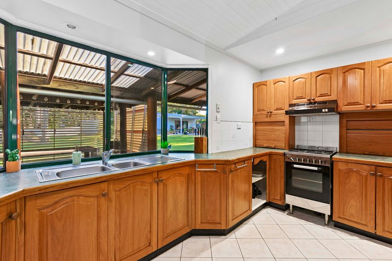 Photo - 84 Seaview Drive, Booral QLD 4655 - Image 9