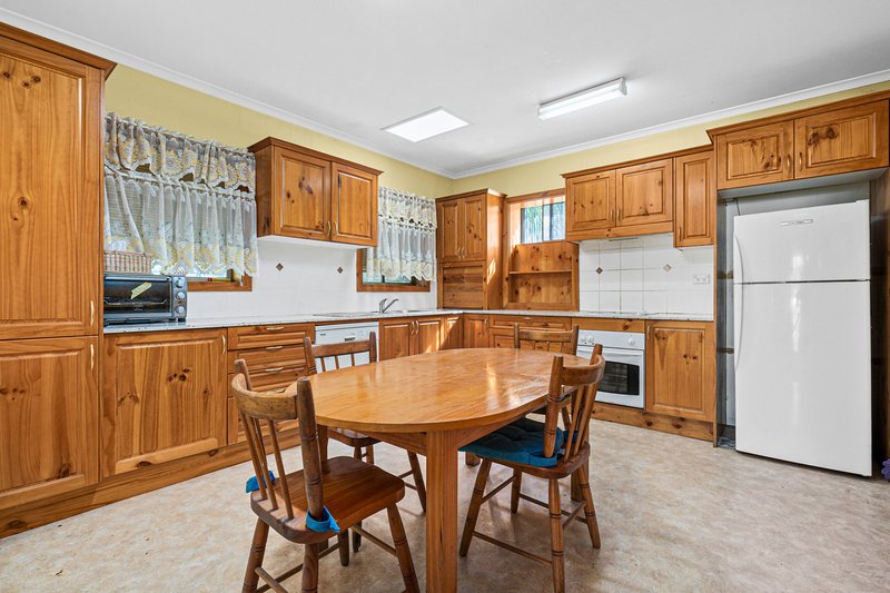 Photo - 84 Shenstone Road, Riverwood NSW 2210 - Image 3