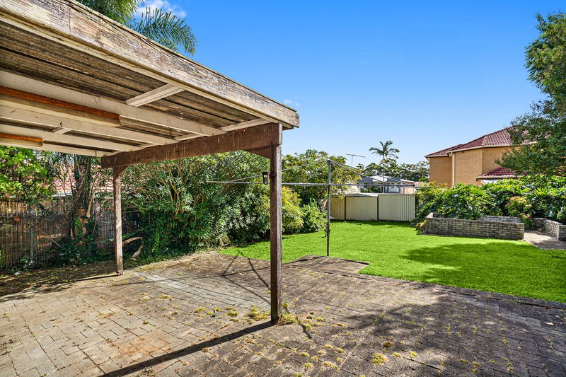 Photo - 84 Shenstone Road, Riverwood NSW 2210 - Image 4