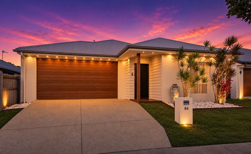 Photo - 84 Steiner Crescent, Baringa QLD 4551 - Image 2