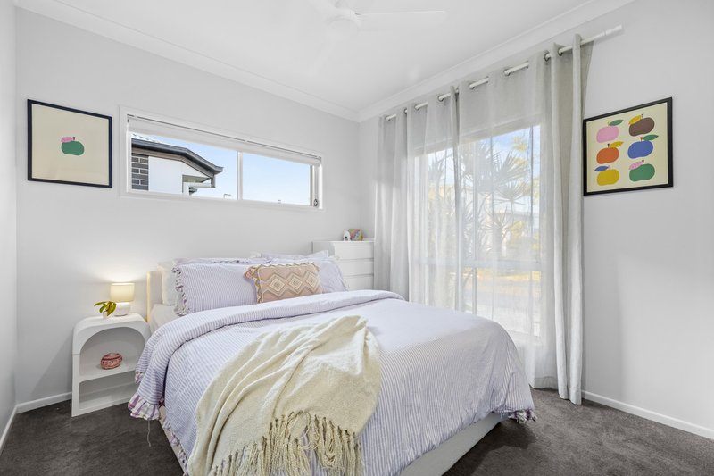 Photo - 84 Steiner Crescent, Baringa QLD 4551 - Image 20