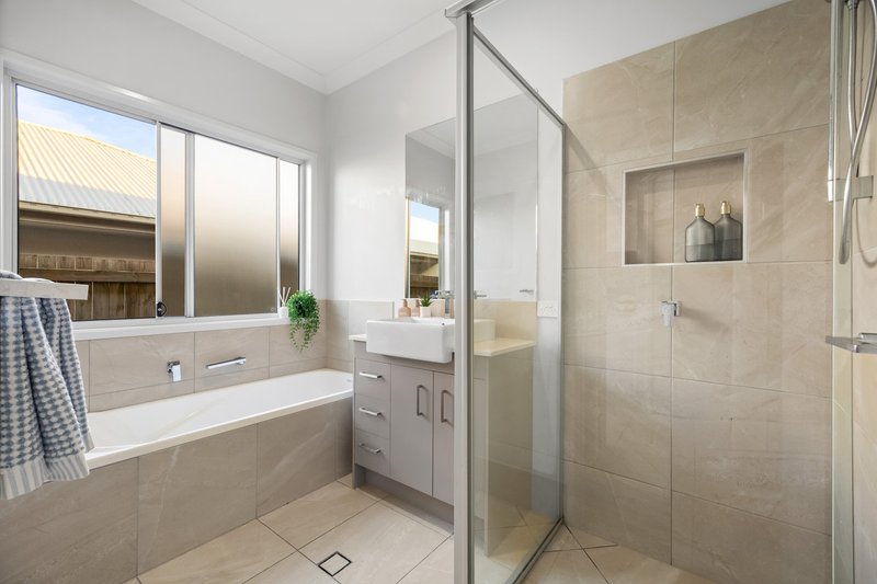 Photo - 84 Steiner Crescent, Baringa QLD 4551 - Image 22