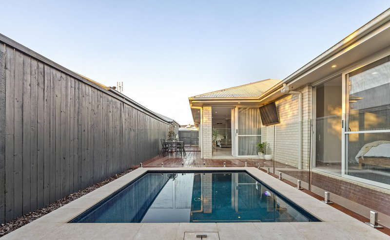 Photo - 84 Steiner Crescent, Baringa QLD 4551 - Image 25