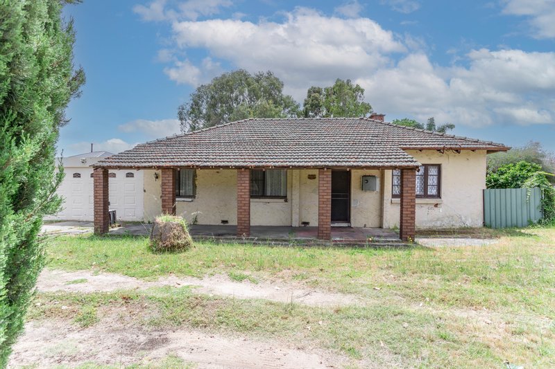 Photo - 84 The Crescent, Maddington WA 6109 - Image 7