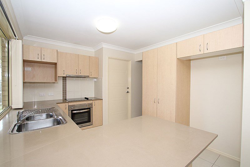 Photo - 84 Westminster Crescent, Raceview QLD 4305 - Image 16