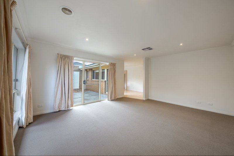 Photo - 8/40-42 Darbyshire Street, Sunbury VIC 3429 - Image 15