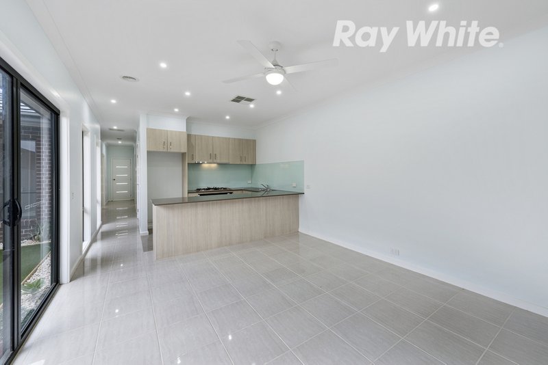 Photo - 841 Edgars Road, Epping VIC 3076 - Image 2