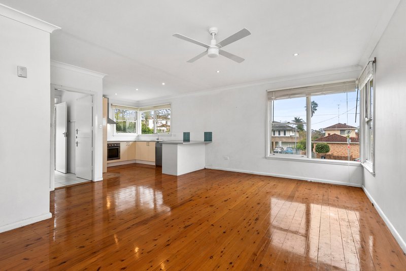 Photo - 8/41 Waratah Street, Mona Vale NSW 2103 - Image 2