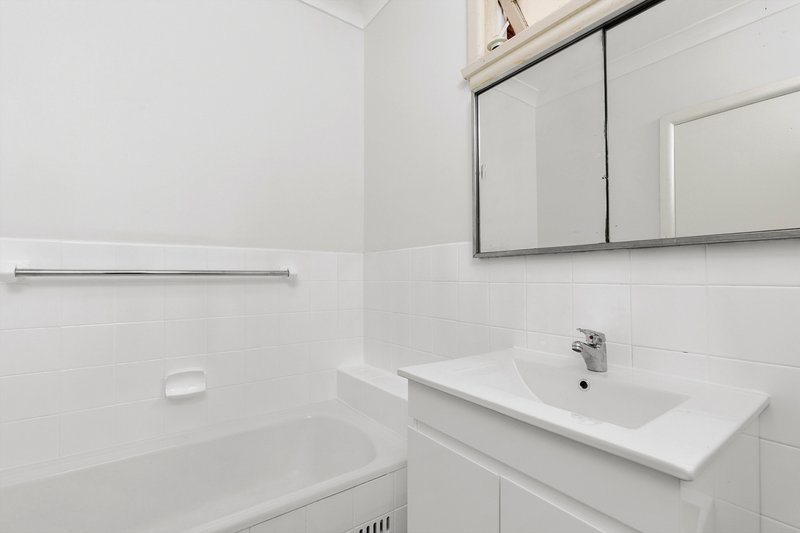 Photo - 8/41 Waratah Street, Mona Vale NSW 2103 - Image 6