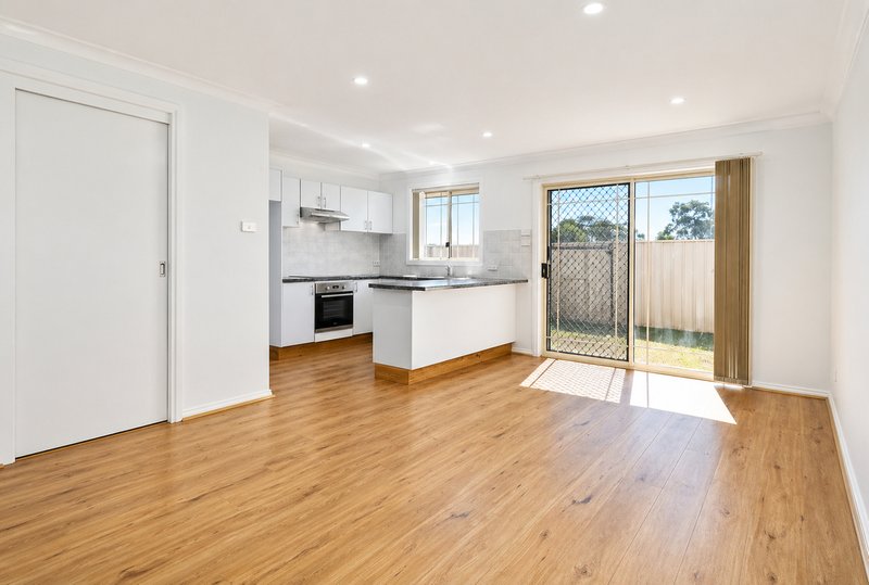 Photo - 8/42-46 Wellwood Avenue, Moorebank NSW 2170 - Image 3