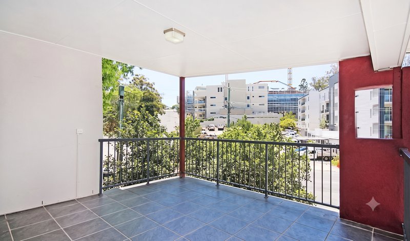Photo - 8/42 School Street, Kelvin Grove QLD 4059 - Image 9