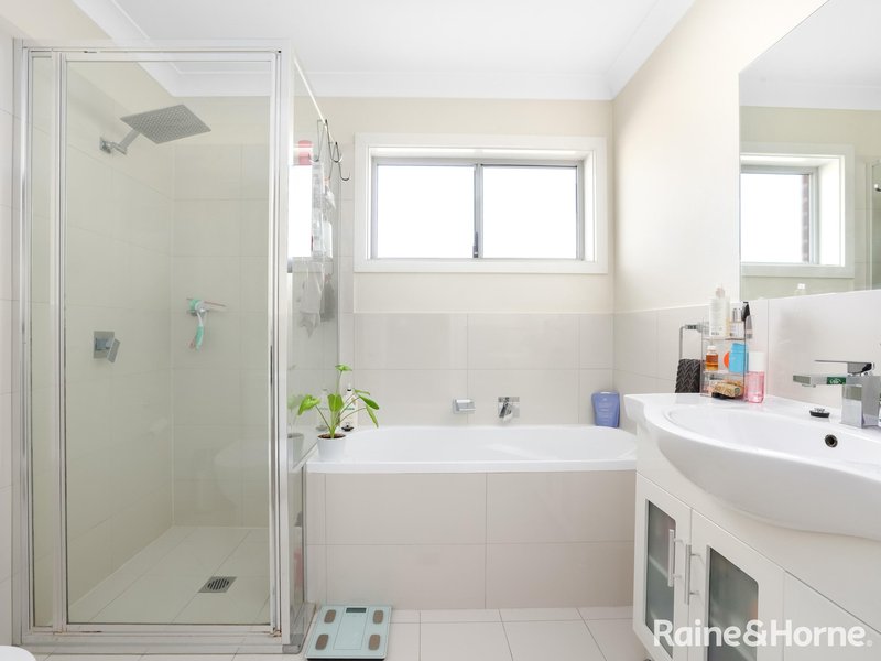 Photo - 8/42 Wentworth Drive, Kelso NSW 2795 - Image 9