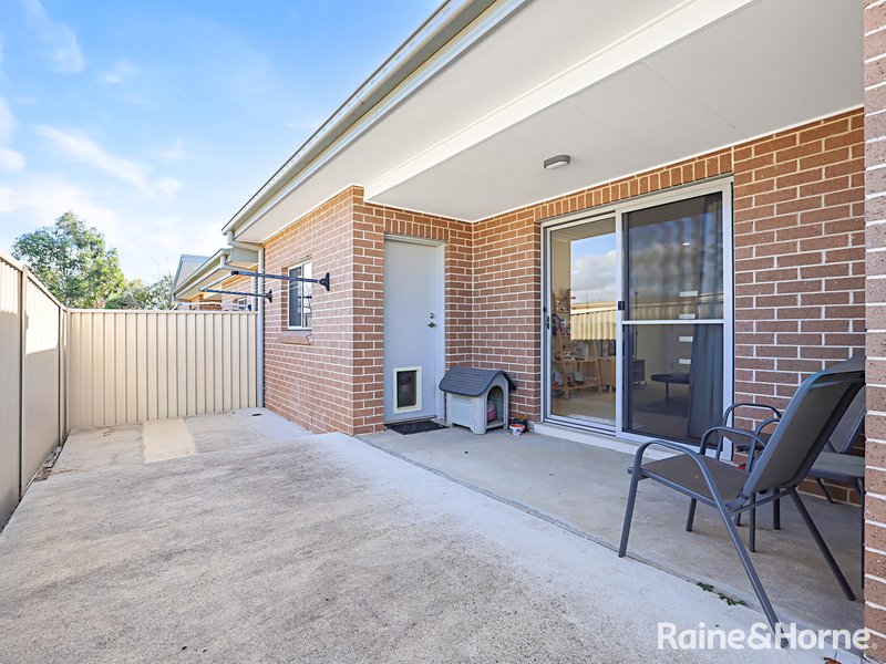 Photo - 8/42 Wentworth Drive, Kelso NSW 2795 - Image 12