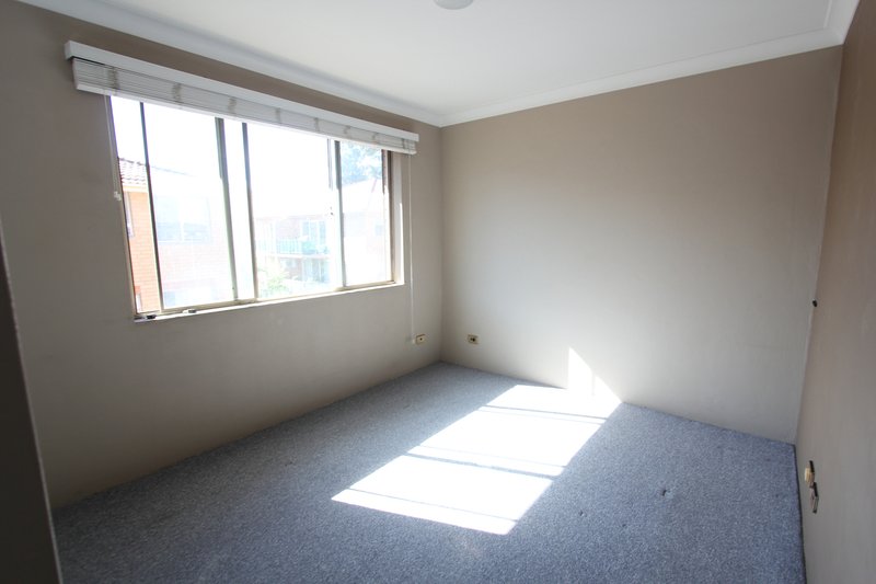 Photo - 84/3 Riverpark Drive, Liverpool NSW 2170 - Image 5