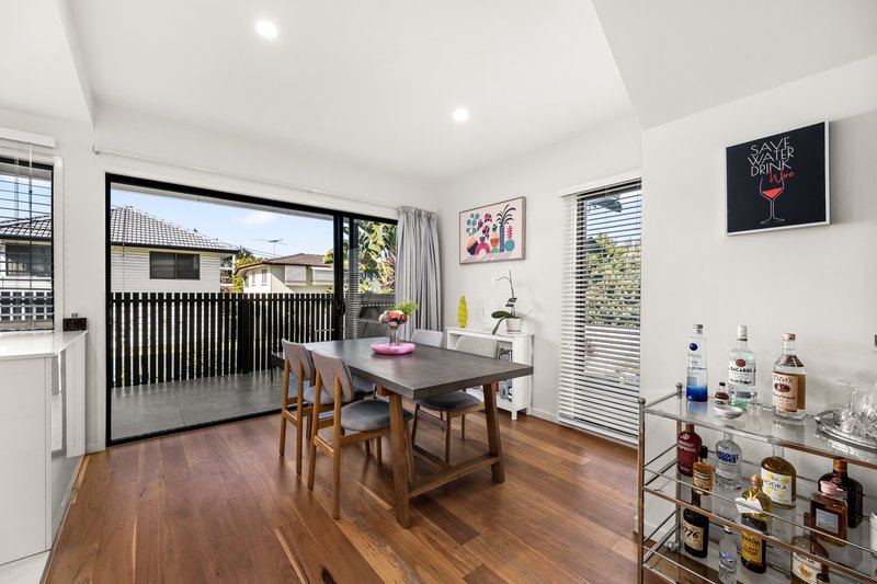 Photo - 8/44-46 Jamieson Street, Bulimba QLD 4171 - Image 9