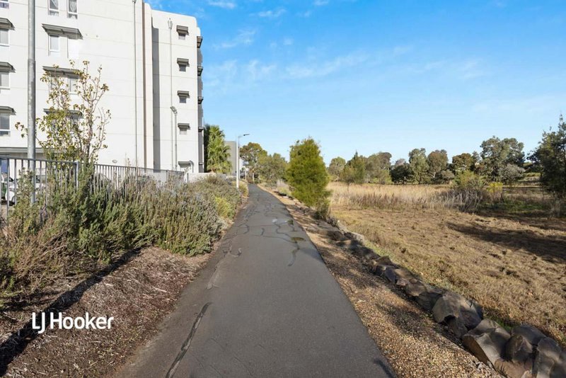 Photo - 8/44-48 Metro Parade, Mawson Lakes SA 5095 - Image 11