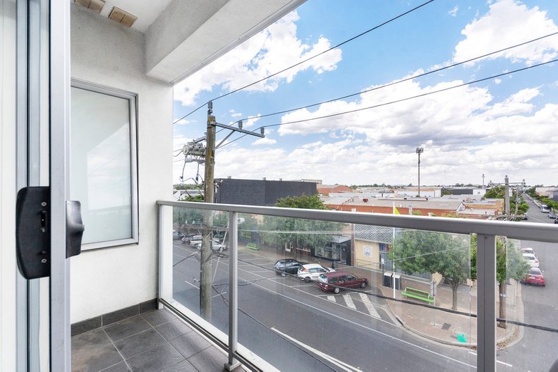 Photo - 8/45 Railway Avenue, Oakleigh VIC 3166 - Image 7