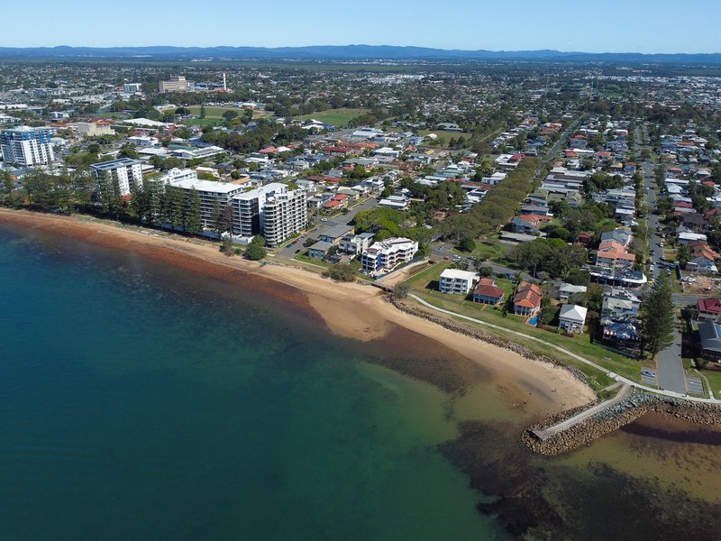 Photo - 8/46-48 Prince Edward Parade, Redcliffe QLD 4020 - Image 22