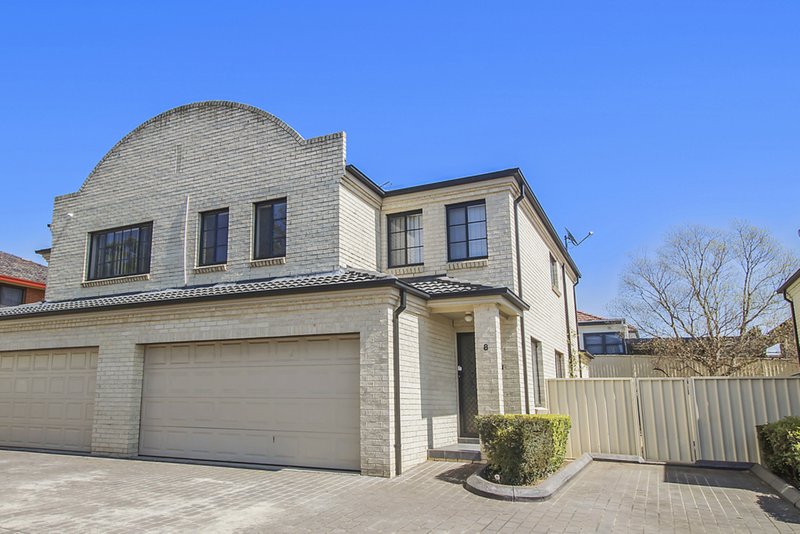 8/46-52 Wattle Road, Casula NSW 2170