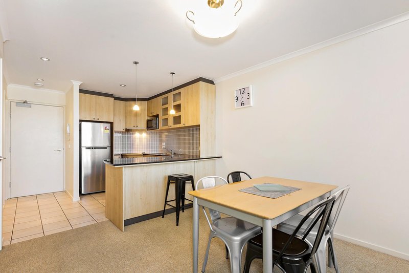 Photo - 84/66 Allara Street, City ACT 2601 - Image 4