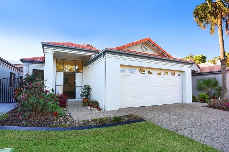 Photo - 84/76 Bayview Street, Runaway Bay QLD 4216 - Image 2