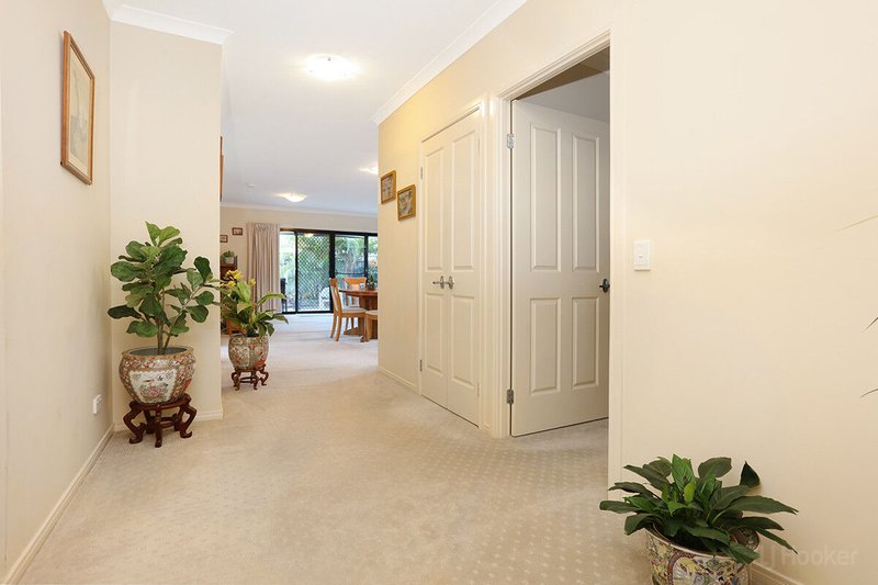 Photo - 84/76 Bayview Street, Runaway Bay QLD 4216 - Image 18