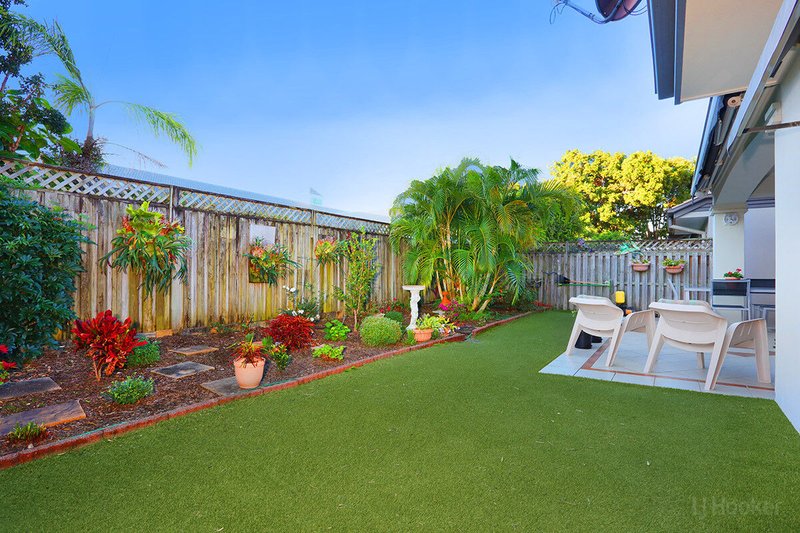 Photo - 84/76 Bayview Street, Runaway Bay QLD 4216 - Image 21