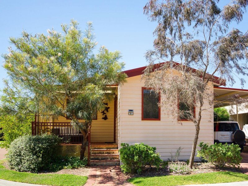 8/48 Ashley Road, Tapping WA 6065