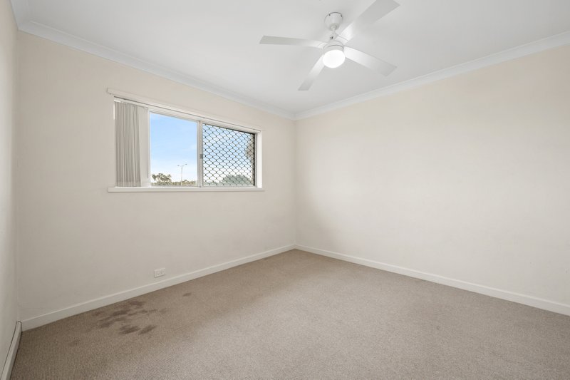 Photo - 8/48 Connell Way, Girrawheen WA 6064 - Image 10