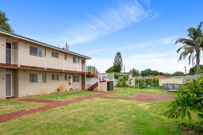 Photo - 8/48 Connell Way, Girrawheen WA 6064 - Image 16