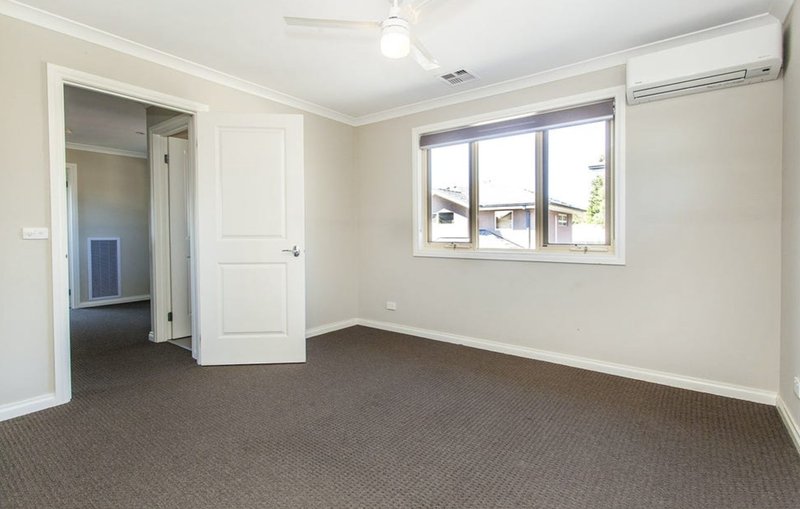 Photo - 8/48 Lusher Road, Croydon VIC 3136 - Image 7