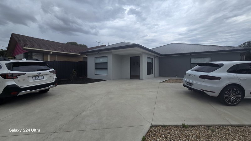 Photo - 8/48 Quail Crescent, Melton VIC 3337 - Image 8