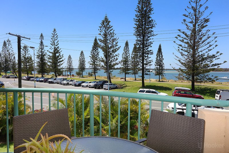 Photo - 8/484-488 Marine Parade, Biggera Waters QLD 4216 - Image 4