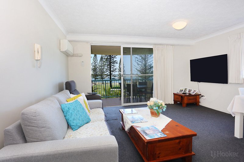 Photo - 8/484-488 Marine Parade, Biggera Waters QLD 4216 - Image 5