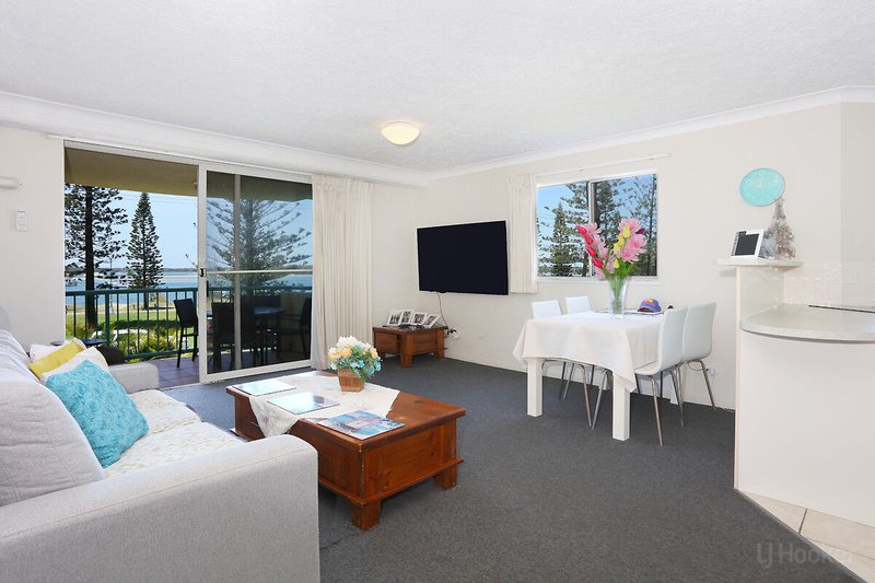 Photo - 8/484-488 Marine Parade, Biggera Waters QLD 4216 - Image 7