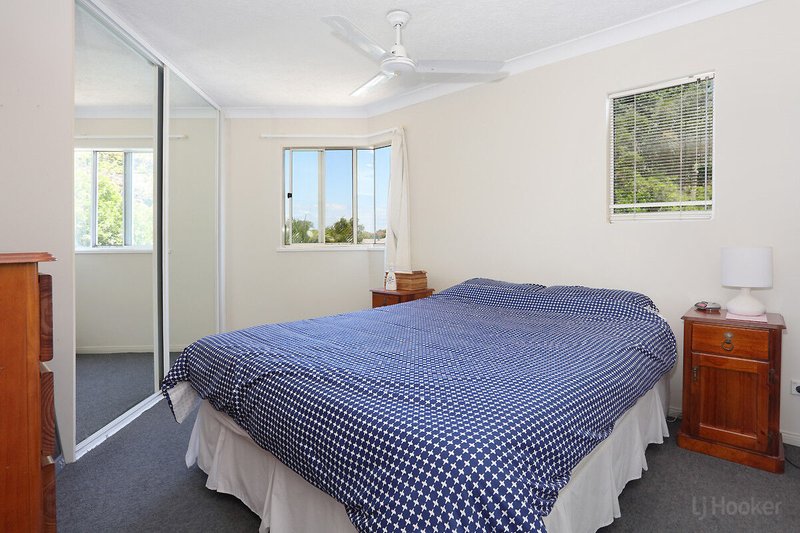 Photo - 8/484-488 Marine Parade, Biggera Waters QLD 4216 - Image 10