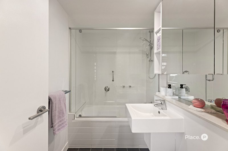Photo - 848/43 Hercules Street, Hamilton QLD 4007 - Image 11