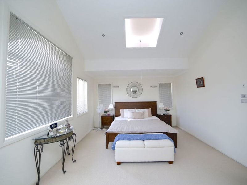 Photo - 84A Alcock Avenue, Casula NSW 2170 - Image 9