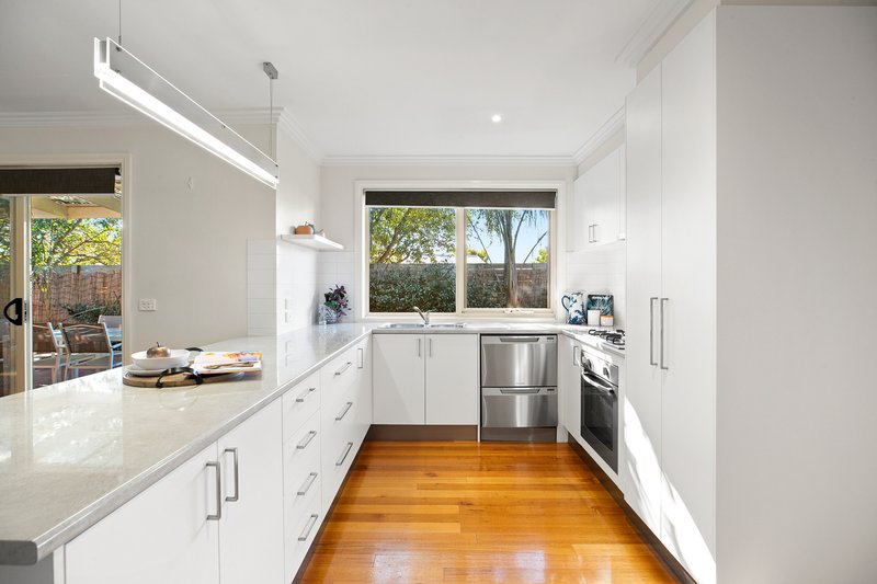 Photo - 84A Country Club Drive, Chirnside Park VIC 3116 - Image 5