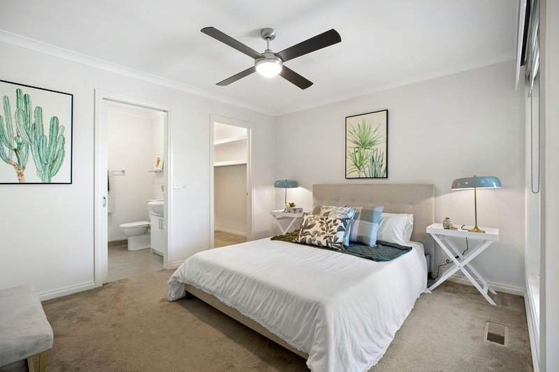 Photo - 84A Country Club Drive, Chirnside Park VIC 3116 - Image 7