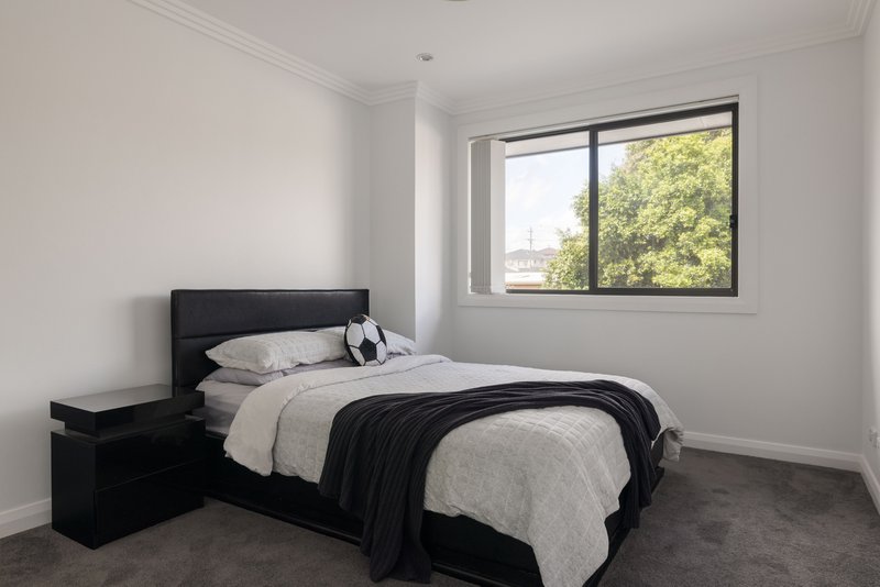 Photo - 84A Myall Street, Merrylands NSW 2160 - Image 9