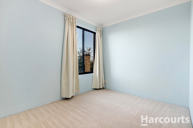 Photo - 84B Janis Street, Halls Head WA 6210 - Image 7
