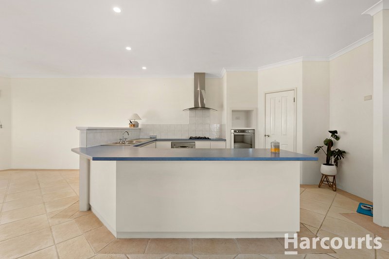 Photo - 84B Janis Street, Halls Head WA 6210 - Image 9