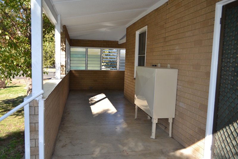 Photo - 84B Piper Street, Tamworth NSW 2340 - Image 10