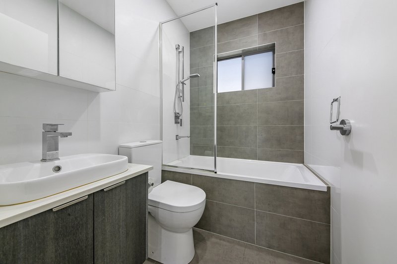 Photo - 8/5-9 White Avenue, Bankstown NSW 2200 - Image 5