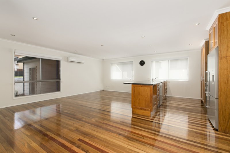 Photo - 85 Adamson Street, Wooloowin QLD 4030 - Image 2