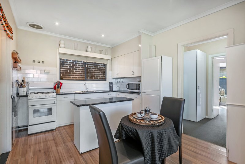 Photo - 85 Albert Street, Preston VIC 3072 - Image 3